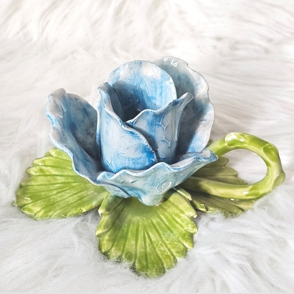 Capodimonte Blue Rose Candle Holder w/ Holding Ring Hand Painted In Portugal - Picture 6 of 10